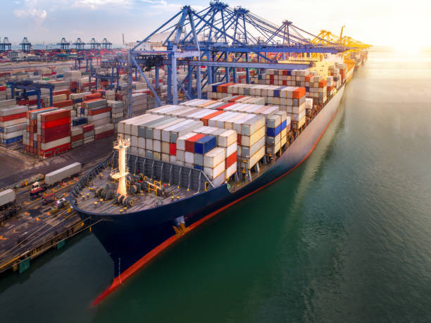 Cước Vận Tải Biển 2026 – Giảm Nhưng Không Hề “Dễ Thở”